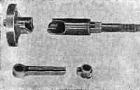 Рис. 207. Образец разрушения вала и шатуна